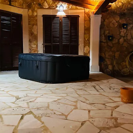Villa Sanchez In Strandnahe Mit Pool, Jacuzzi, Klima, Wifi, Gas Bbq Santanyí