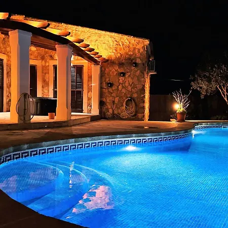 Sanchez In Strandnahe Mit Pool, Jacuzzi, Klima, Wifi, Gas Bbq Villa Santanyi