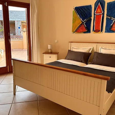Villa Sanchez In Strandnahe Mit Pool, Jacuzzi, Klima, Wifi, Gas Bbq *